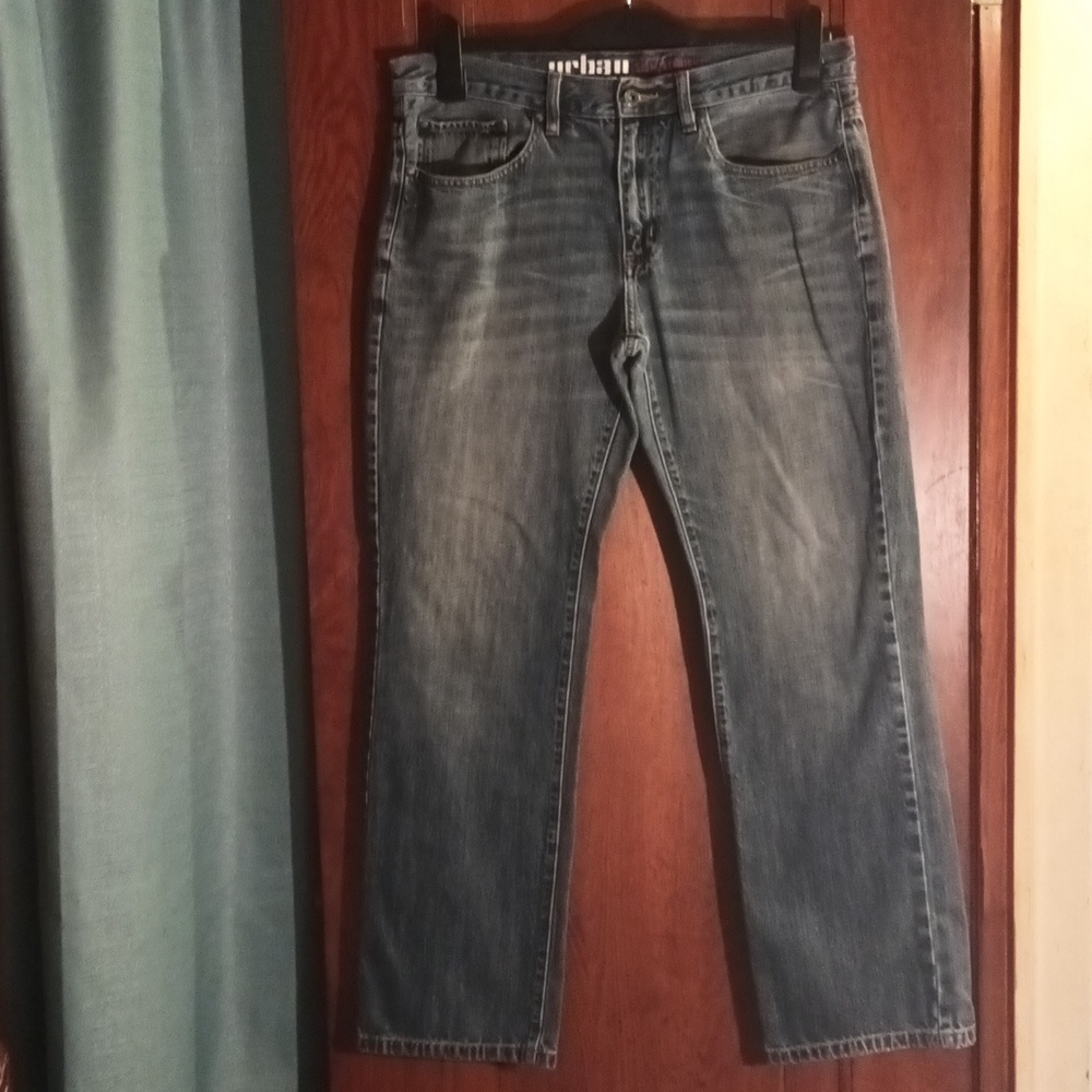 Men's Size 33x32 Urban Pipeline Slim Straight Jeans